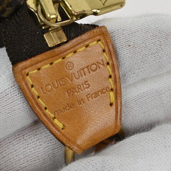 LOUIS VUITTON Pochette Accessoires Hand Bag Monogram Leather BN - Picture 11 of 15